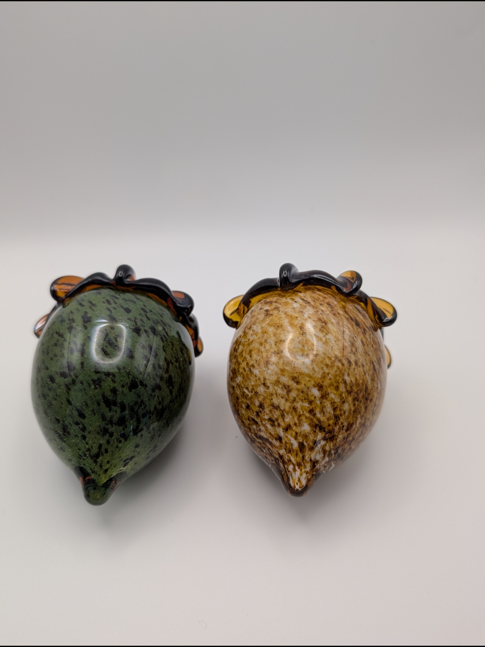 Set of 2 Glass Decorative Fruit Sculptures Green and Brown for Kitchen Dining